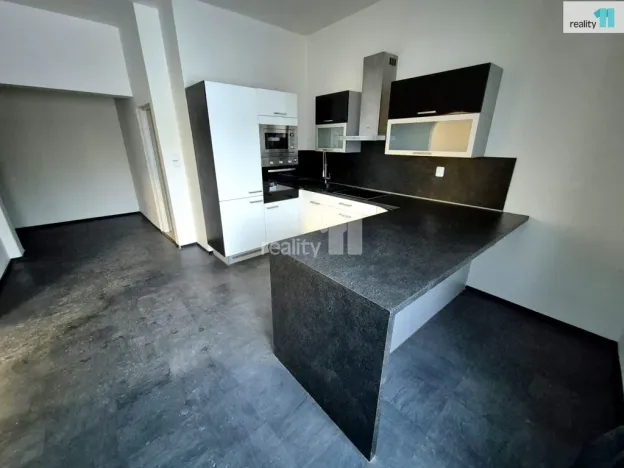 Pronájem bytu 1+1, Aš, Mikulášská, 62 m2