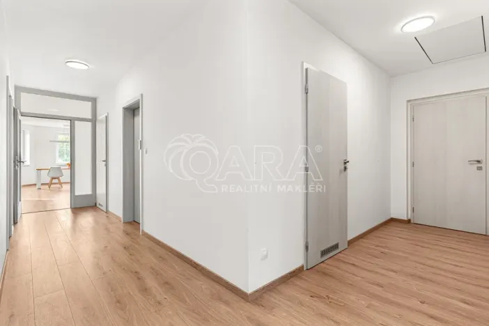 Prodej rodinného domu, Postřižín, Jelení, 169 m2