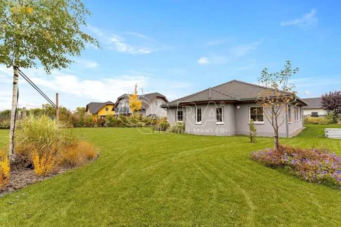 Prodej rodinného domu, Postřižín, Jelení, 169 m2