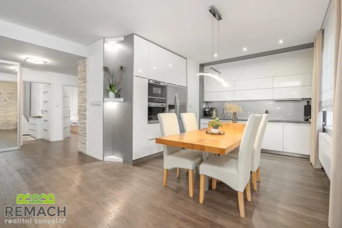 Pronájem bytu 4+kk, Uherské Hradiště, Dvořákova, 126 m2