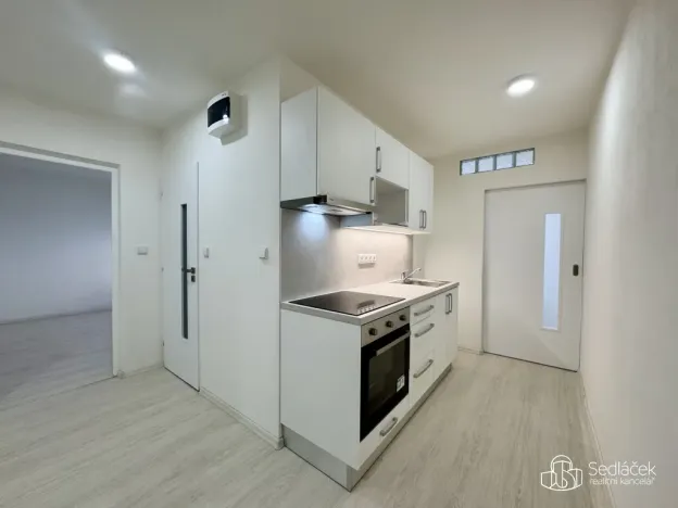 Pronájem bytu 2+kk, Sokolov, Švabinského, 45 m2