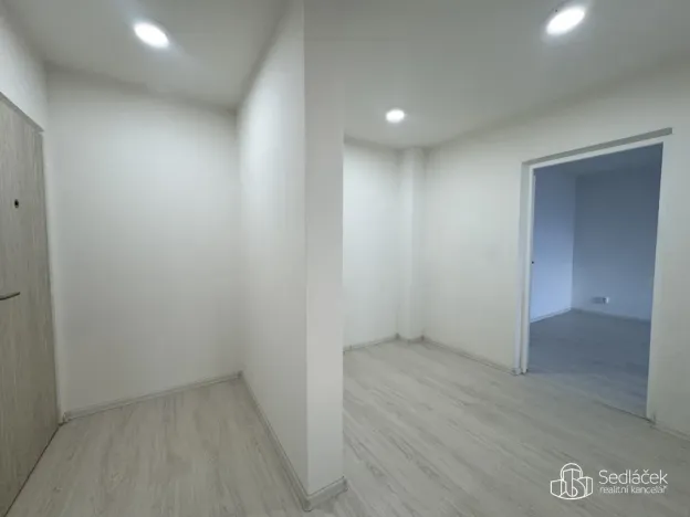 Pronájem bytu 2+kk, Sokolov, Švabinského, 45 m2