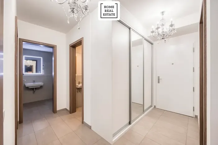 Prodej bytu 3+kk, Praha - Strašnice, Zvěřinova, 97 m2