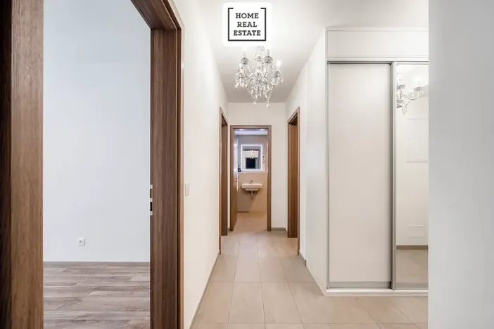 Prodej bytu 3+kk, Praha - Strašnice, Zvěřinova, 97 m2