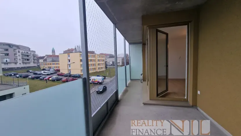 Pronájem bytu 2+kk, Plzeň, Zahradní, 56 m2