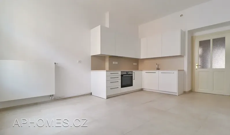 Pronájem bytu 3+1, Praha - Nové Město, Podskalská, 100 m2