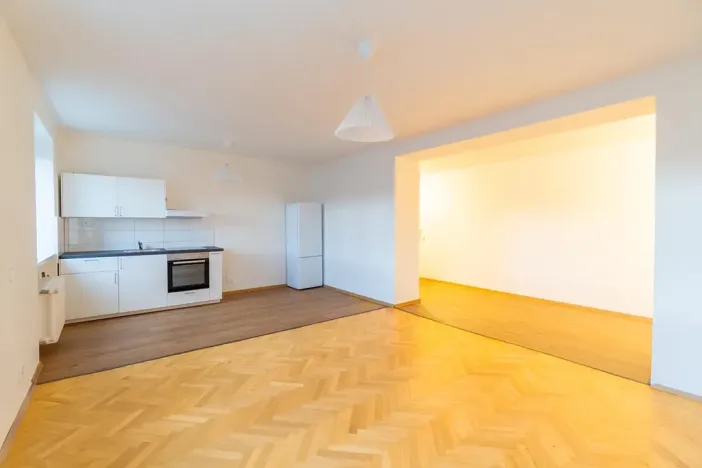 Pronájem bytu 2+kk, Praha - Vršovice, 28. pluku, 63 m2