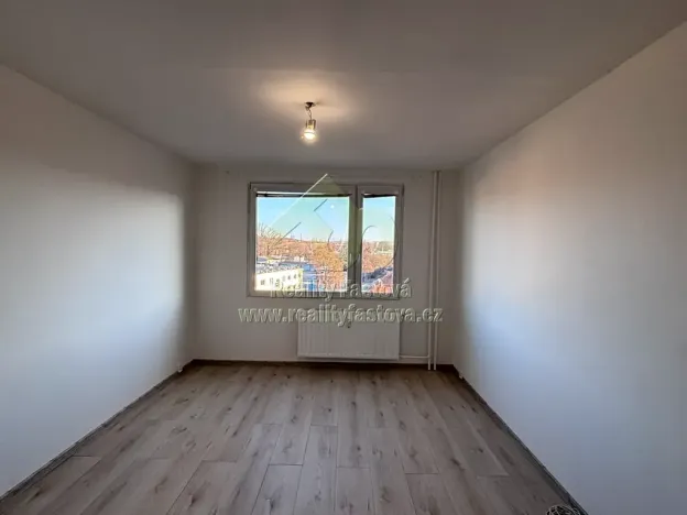 Pronájem bytu 3+1, Rokycany, K Řece, 76 m2