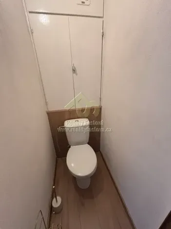 Pronájem bytu 3+1, Rokycany, K Řece, 76 m2