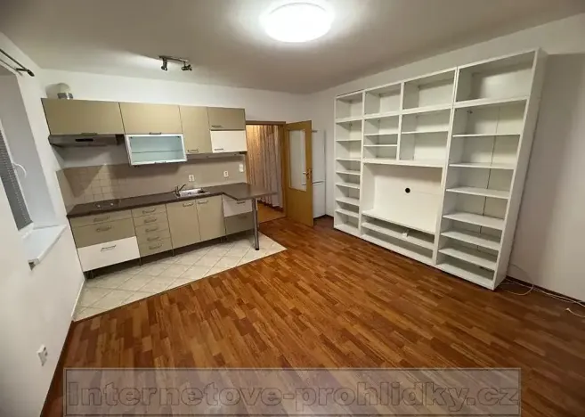 Pronájem bytu 2+kk, Praha - Černý Most, Půdova, 58 m2