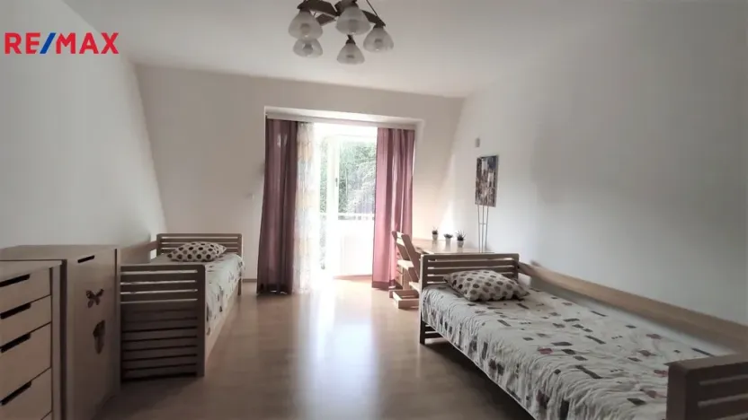 Pronájem bytu 3+1, Karlovy Vary, Mariánskolázeňská, 120 m2