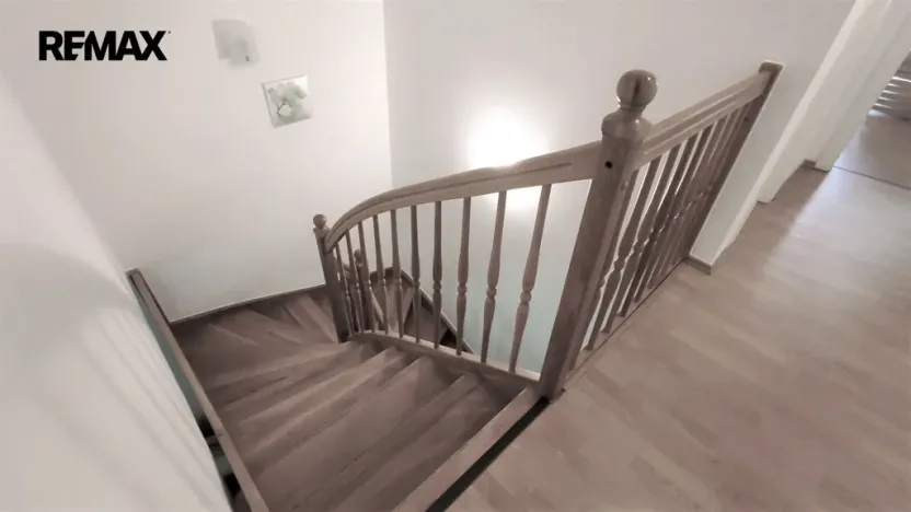 Pronájem bytu 3+1, Karlovy Vary, Mariánskolázeňská, 120 m2