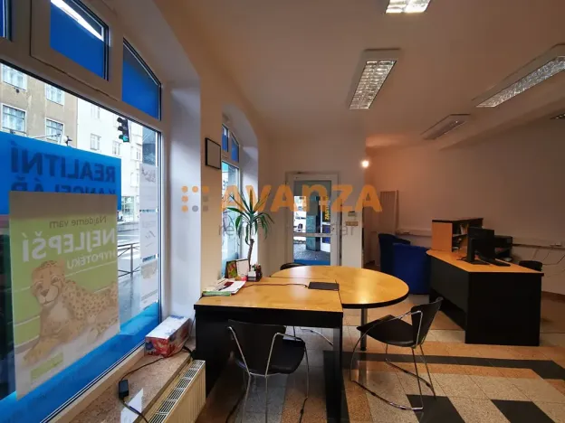 Pronájem obchodního prostoru, Děčín, Tyršova, 60 m2