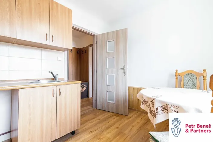 Pronájem bytu 1+1, Rakovník, Malinovského, 28 m2