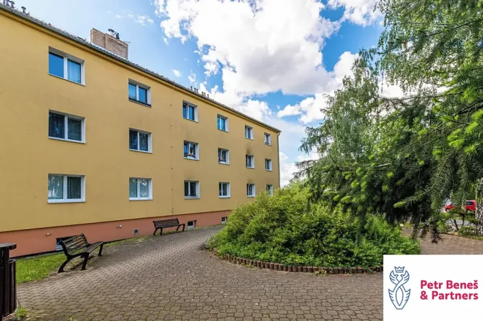 Pronájem bytu 1+1, Rakovník, Malinovského, 28 m2