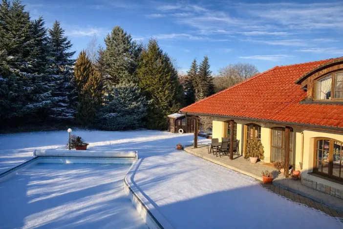 Prodej vícegeneračního domu, Olšany, 392 m2