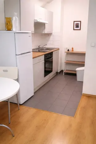 Pronájem bytu 2+kk, Praha - Smíchov, Ostrovského, 49 m2