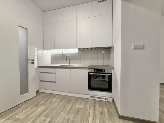 Pronájem bytu 2+1, Opava - Předměstí, Hviezdoslavova, 45 m2