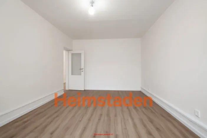 Pronájem bytu 3+1, Karviná - Nové Město, Holubova, 70 m2