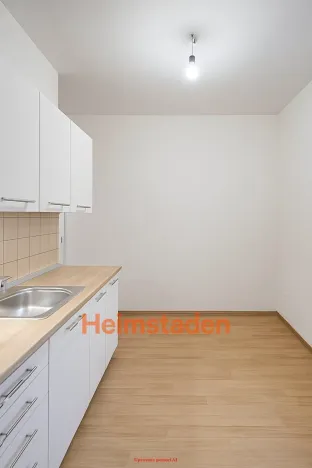 Pronájem bytu 2+1, Orlová - Lutyně, Lesní, 46 m2