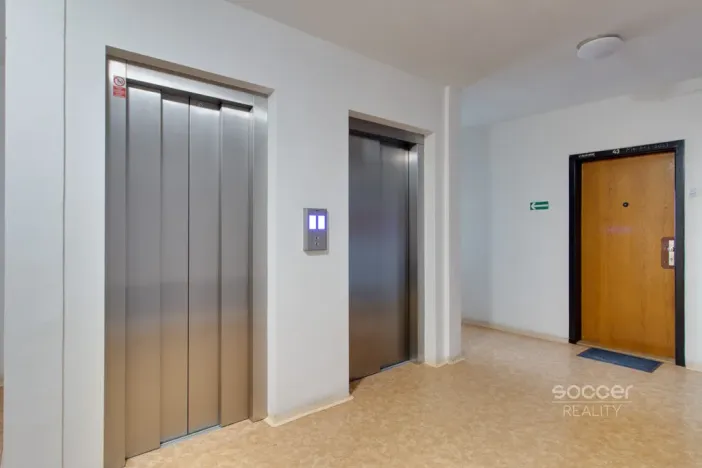 Prodej bytu 2+kk, Praha - Komořany, Za sídlištěm, 45 m2