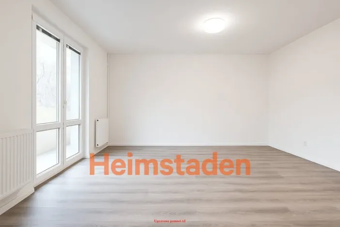 Pronájem obchodního prostoru, Havířov - Město, nám. Republiky, 34 m2