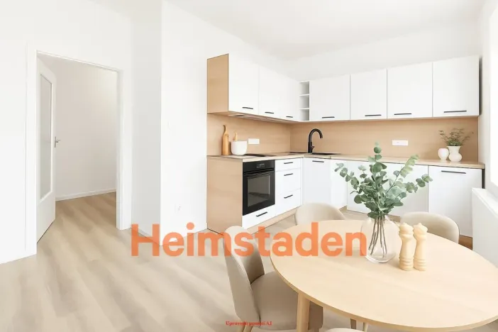 Pronájem komerční nemovitosti, Havířov - Město, nám. Republiky, 34 m2