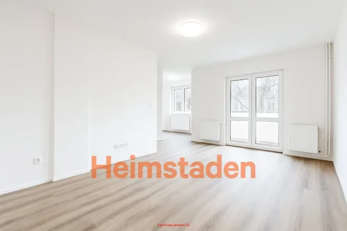 Pronájem komerční nemovitosti, Havířov - Město, nám. Republiky, 34 m2