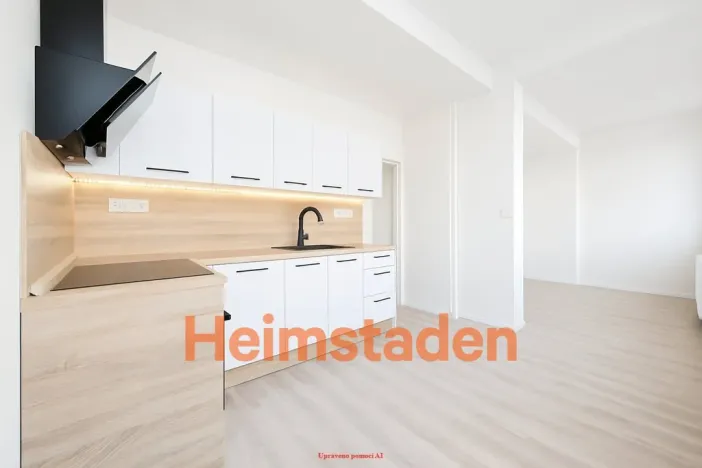 Pronájem obchodního prostoru, Havířov - Město, nám. Republiky, 34 m2