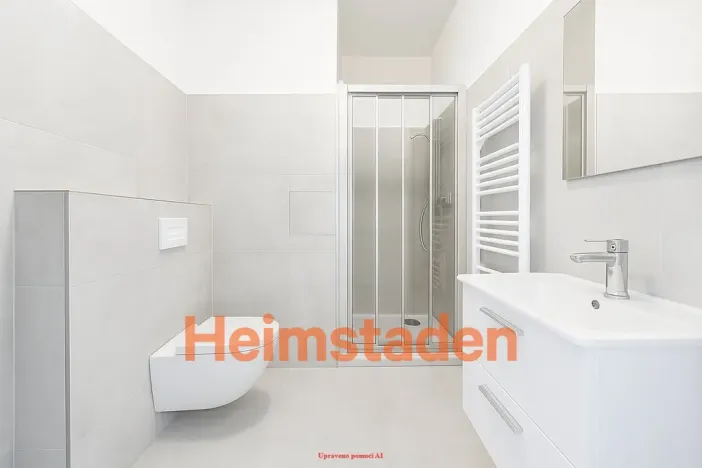 Pronájem komerční nemovitosti, Havířov - Město, nám. Republiky, 34 m2