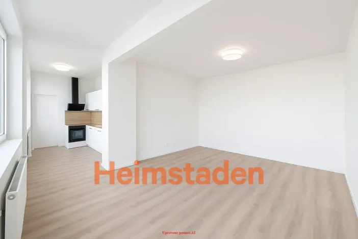 Pronájem komerční nemovitosti, Havířov - Město, nám. Republiky, 34 m2