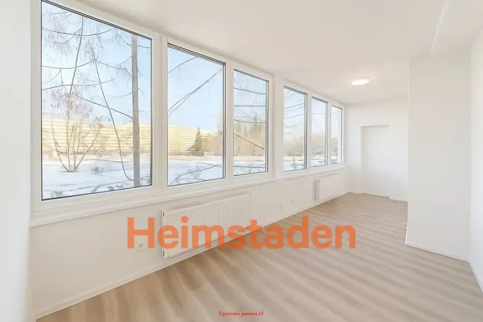 Pronájem bytu 1+kk, Havířov - Město, nám. Republiky, 34 m2