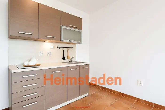 Pronájem bytu 1+kk, Ostrava - Poruba, Matěje Kopeckého, 28 m2