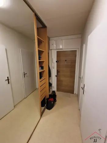 Pronájem bytu 2+kk, Praha - Chodov, V jezírkách, 45 m2