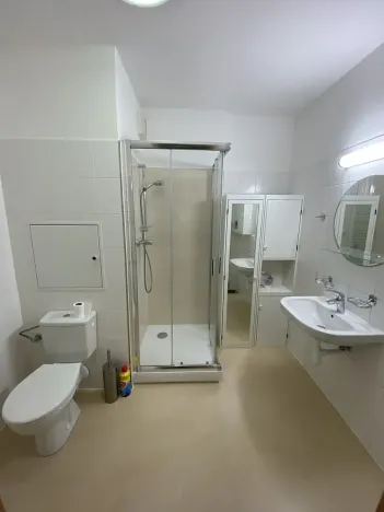 Pronájem bytu 2+kk, Liberec, Sluneční stráň, 62 m2