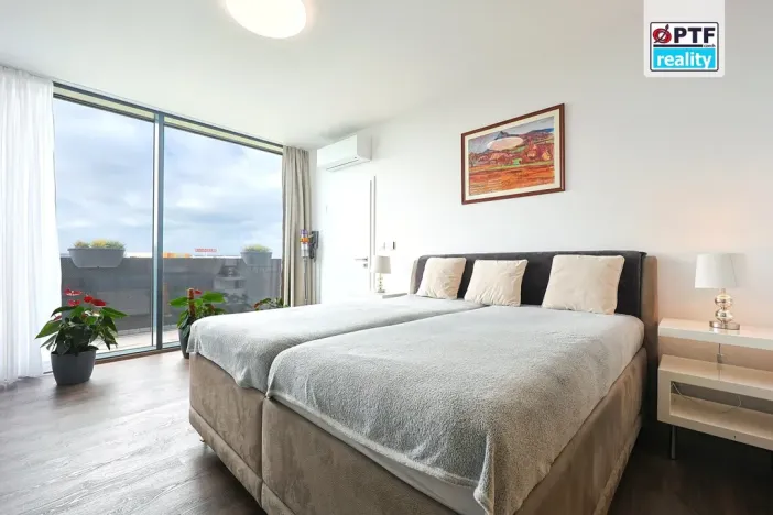 Prodej bytu 2+kk, Plzeň, Železná, 68 m2