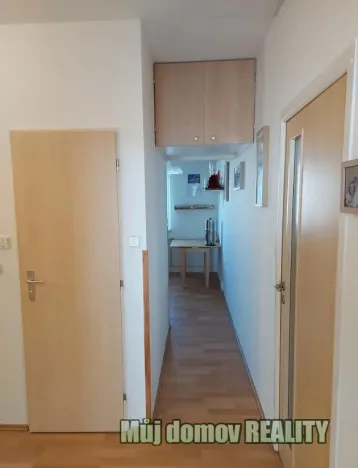 Pronájem bytu 3+1, Praha - Libuš, Zbudovská, 72 m2