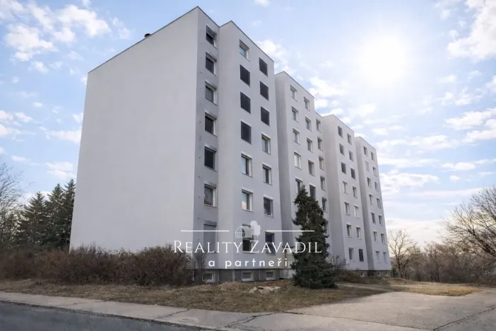 Pronájem bytu 1+kk, Praha - Modřany, Petržílova, 30 m2