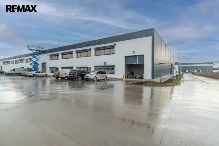 Pronájem obchodního prostoru, Tuchoměřice, 289 m2