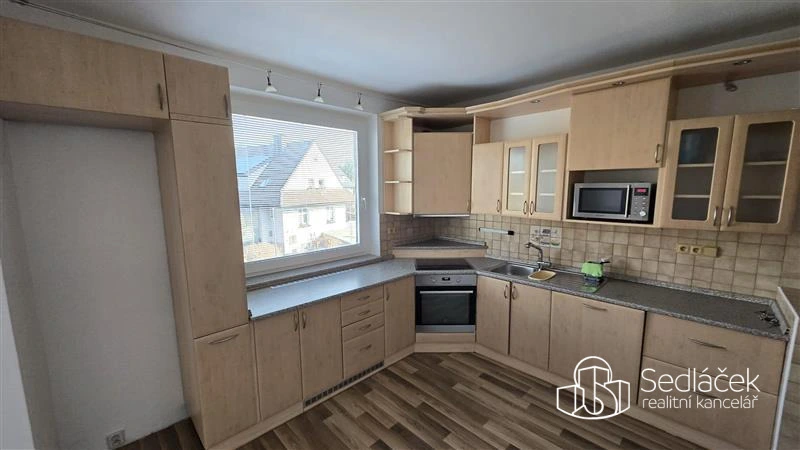 Pronájem bytu 3+1, Sokolov, Slovenská, 73 m2