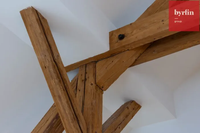 Pronájem bytu 2+kk, Praha, Vrtbova, 56 m2