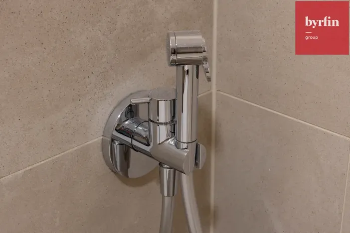 Pronájem bytu 2+kk, Praha, Vrtbova, 56 m2