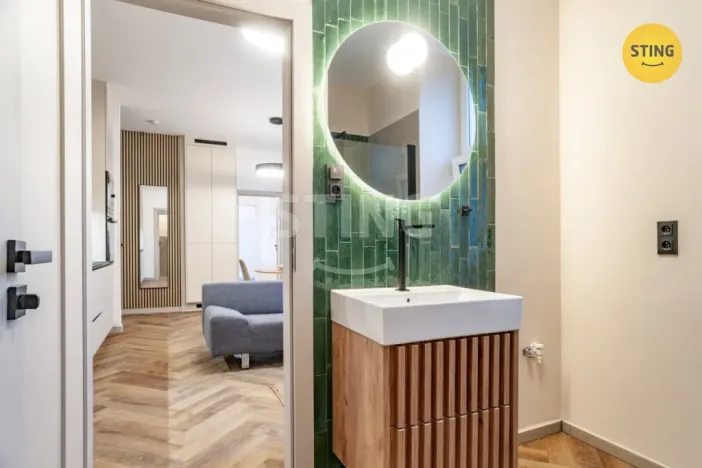 Pronájem bytu 2+kk, Ostrava, Nádražní, 47 m2