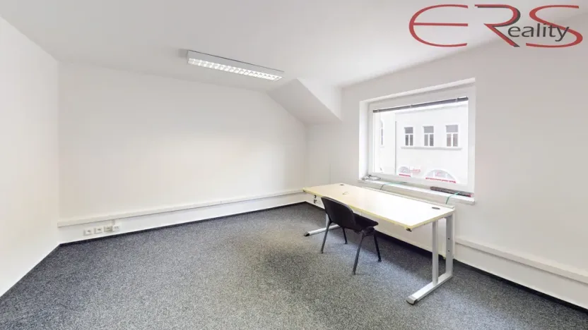 Pronájem kanceláře, Mladá Boleslav - Mladá Boleslav IV, 1800 m2