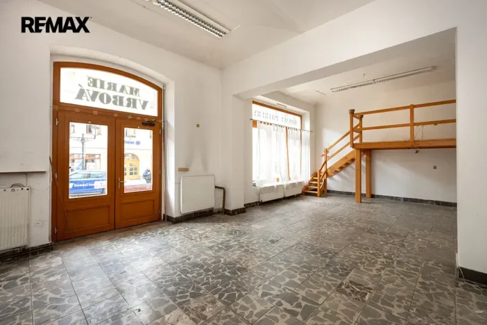 Pronájem obchodního prostoru, Písek, Chelčického, 183 m2