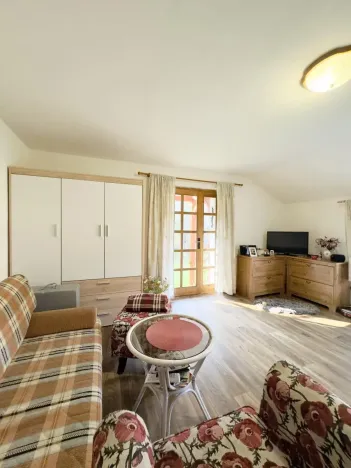 Prodej vícegeneračního domu, Horní Police - Podlesí, 240 m2