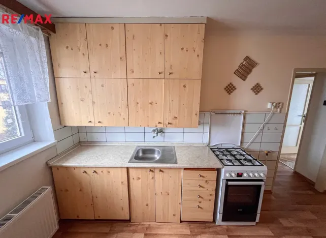 Pronájem bytu 2+1, Napajedla, Husova, 49 m2