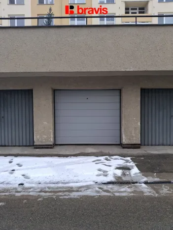 Pronájem garáže, Brno, Musorgského, 20 m2