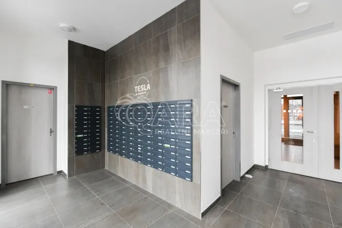 Pronájem bytu 1+kk, Praha, Poděbradská, 31 m2