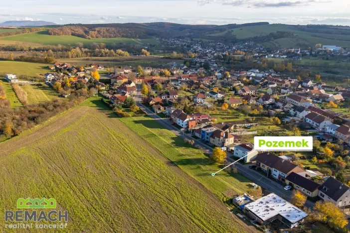 Prodej pozemku pro bydlení, Uherské Hradiště - Vésky, 590 m2